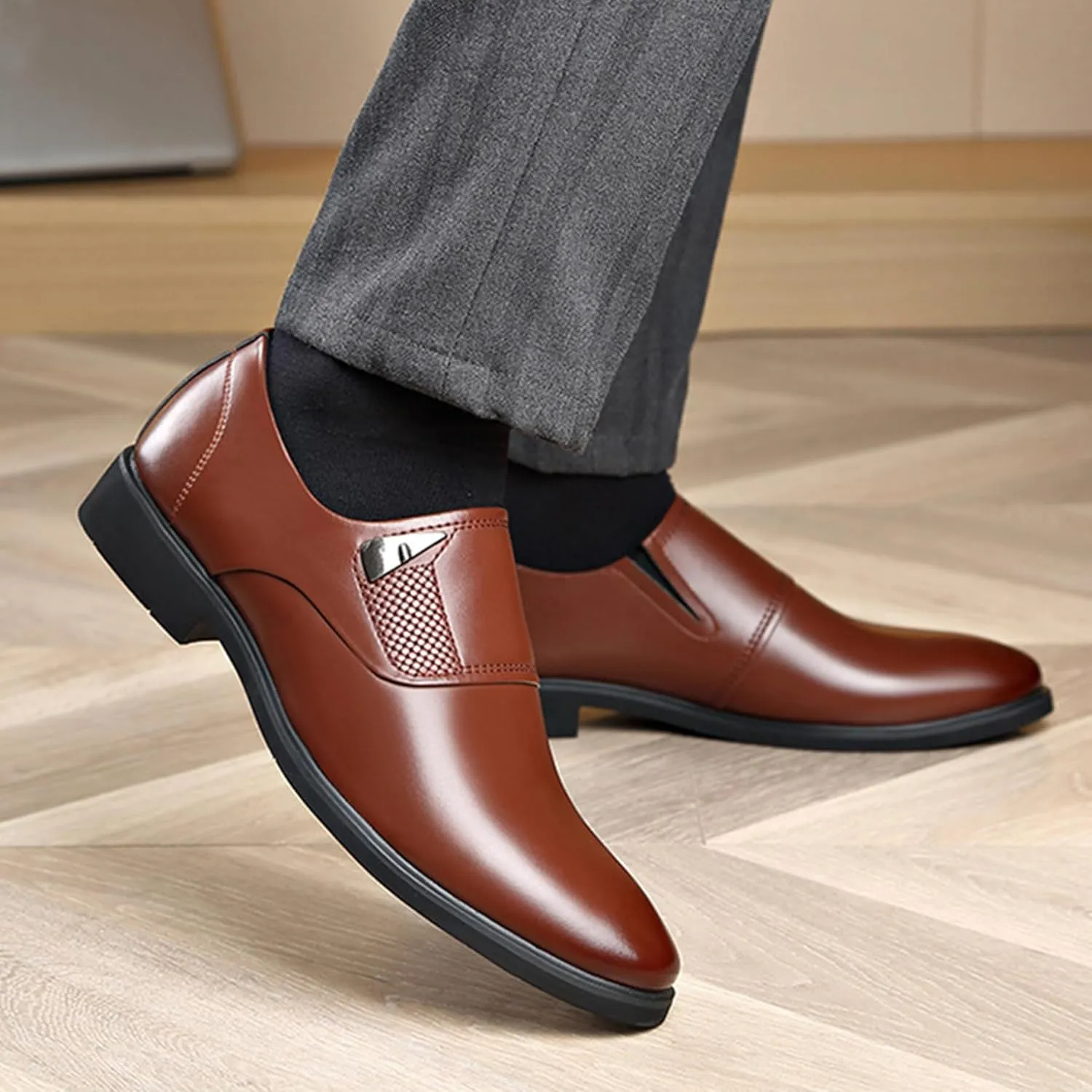 ADMLZQQ Men's Casual Slip-On Loafers Shoes Pointed Toe Wedding Dress Shoes Luxury Bussiness Office Shoes