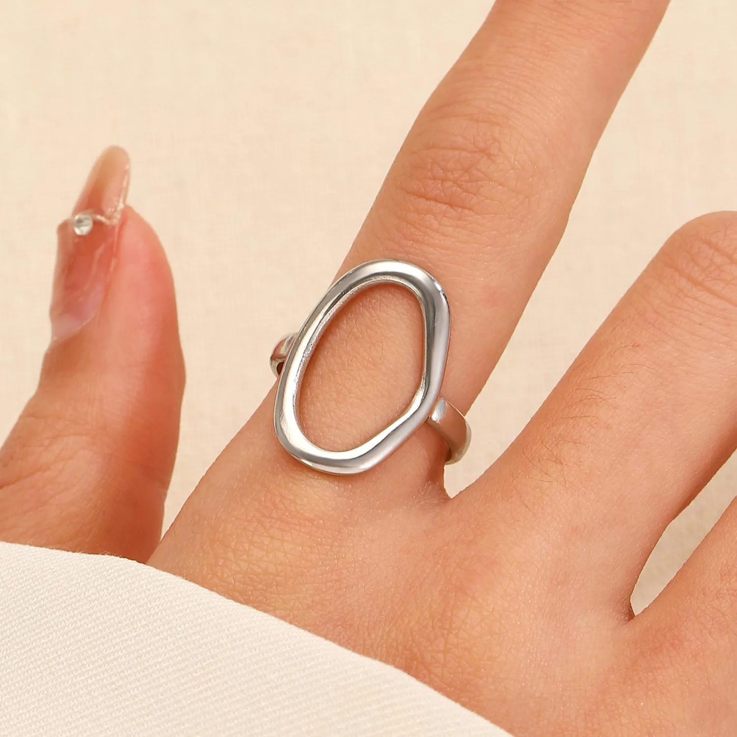 Charm Oval Round Loop Open Rings Set for Women, Simple 14K Gold Geometric Circle Knuckle Statement Rings Minimalist Irregular Finger Rings Gifts