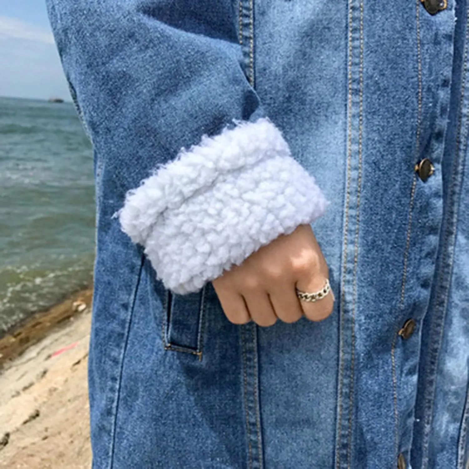 Denim Fleece Long Jacket for Women Long Sleeve Botton Up Plain Plush Trench Coat with Pocket Trendy Fuzzy Autumn Outerwear