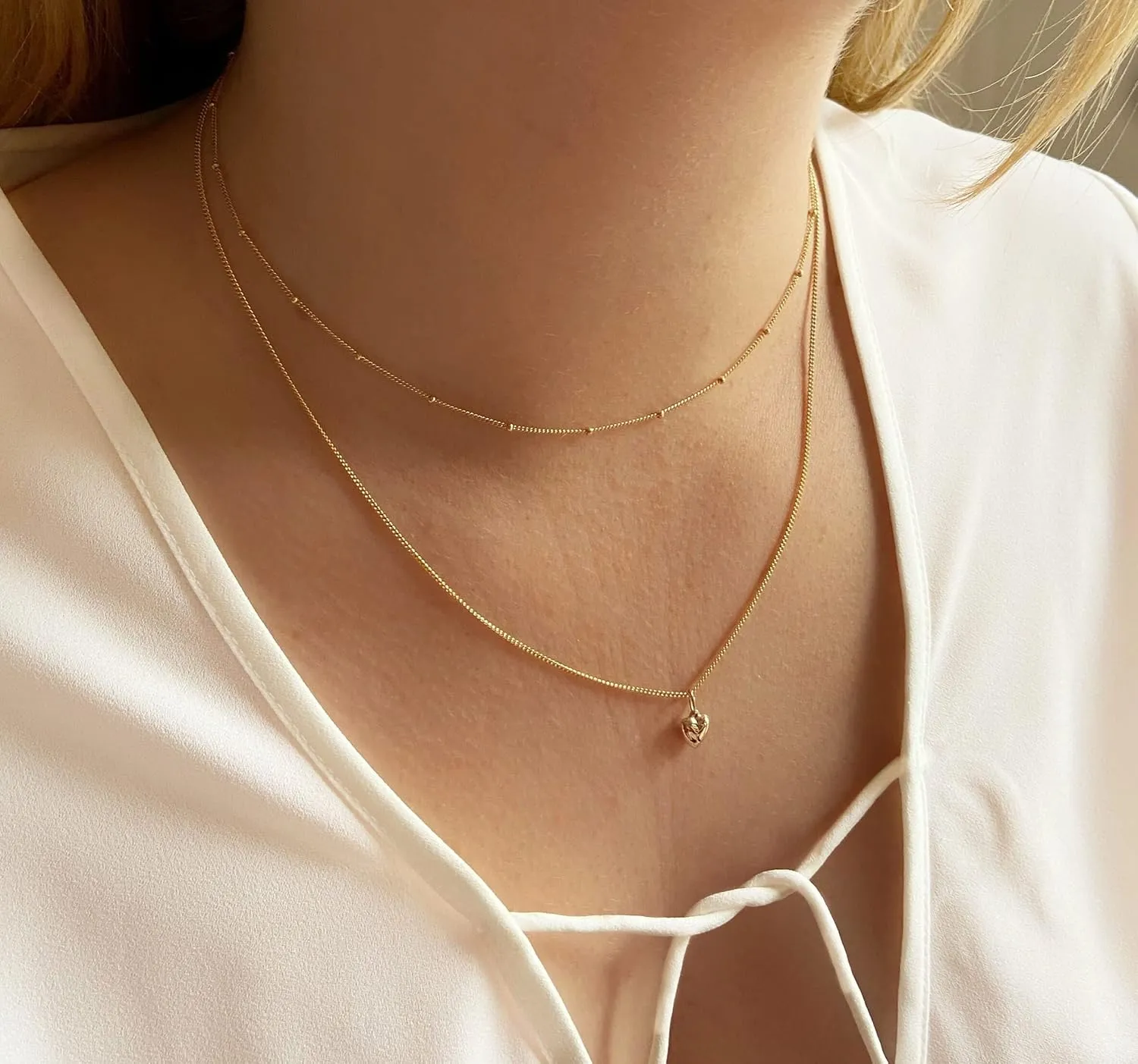 Foxgirl Gold Heart Necklaces for Women 14k Gold Plated Pendant Necklace Simple Cute Necklaces for Women Dainty Layered Choker Necklaces for Women Gold Jewelry for Teen Girls