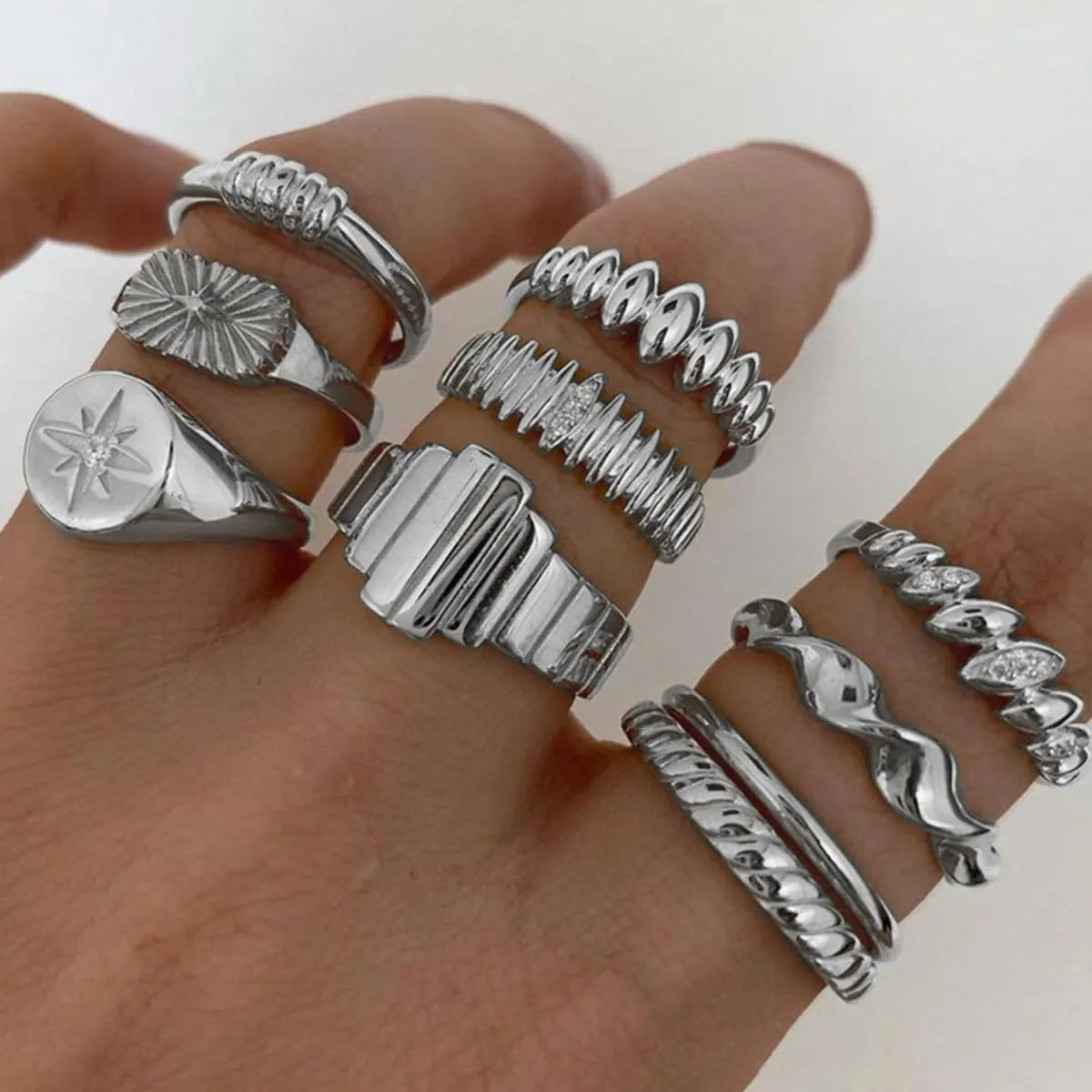 GIGB PBDK Chunky Silver Knuckle Ring Set for Women Boho Stackable Joint Finger Rings Fashion Curved Geometry Bowknot Ring Pack Jewelry Gifts