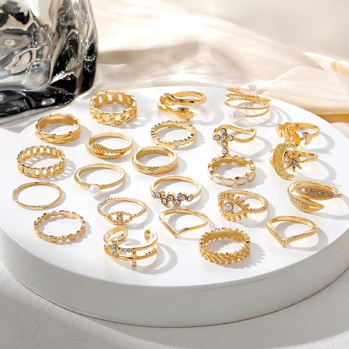 GIGB PBDK Gold Knuckle Rings Set for Women Boho Cross Eye Leaf Hug Stackable Rings Vintage Pearl Sun Moon Star Joint Finger Rings Aesthetic Statement Rings Dainty Jewelry Gifts