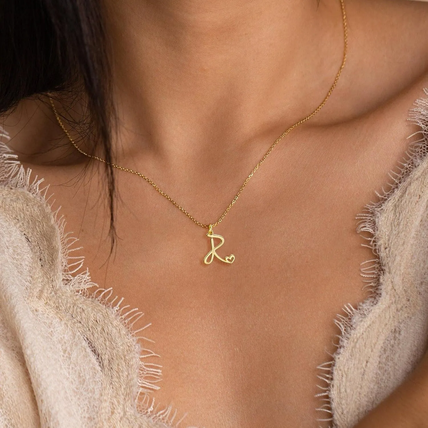 Initial Necklaces for Women, Dainty Gold Letter Pendant Necklace 14K Gold Plated Name Necklace Cute Initial Necklaces Personalized Monogram Choker Necklaces for Women Trendy Gold Jewelry Gifts