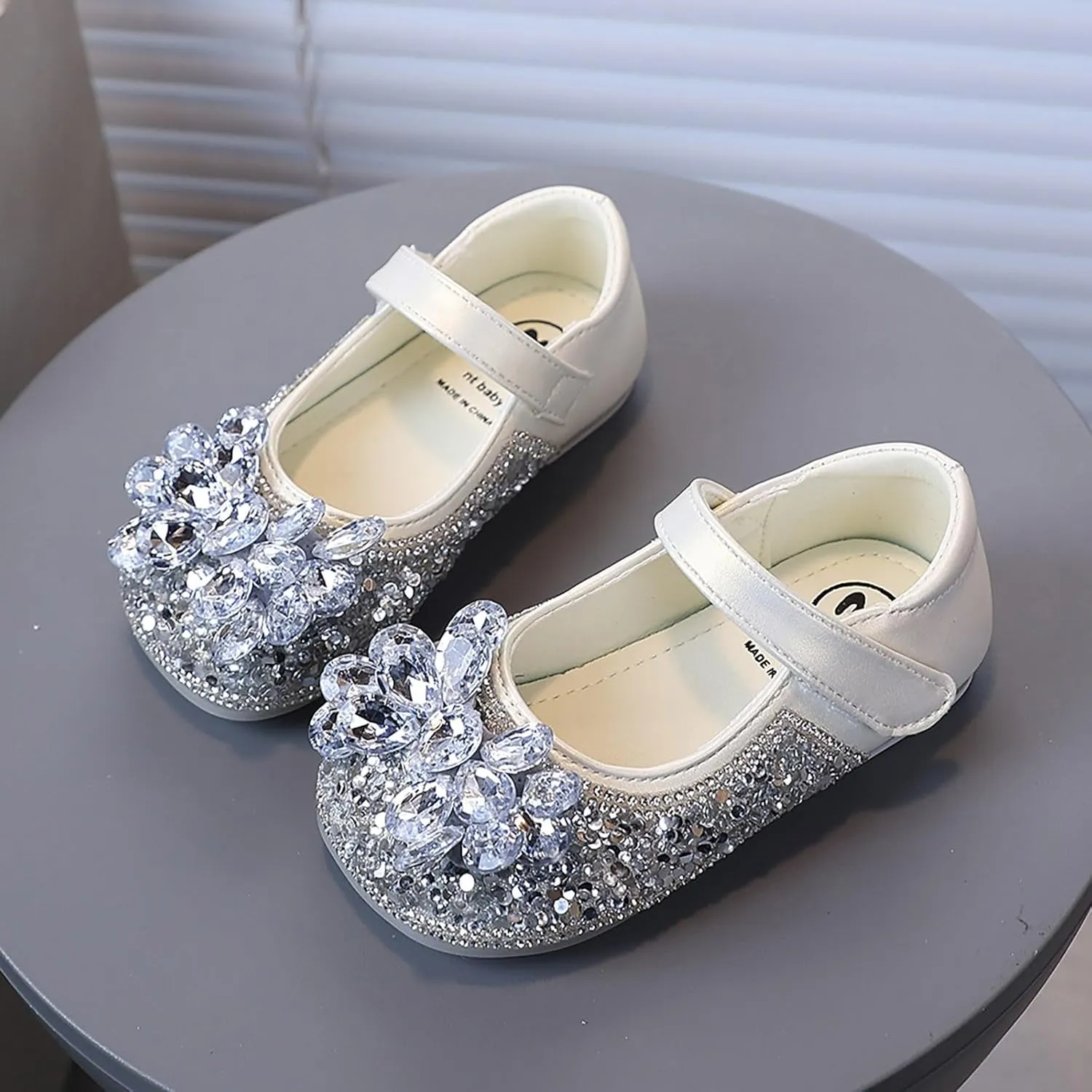 Mary Jane Flat for Girl Children's Shoes Leather Shoes Soft Sole Girls Crystal Sparkling Diamond Girls Single