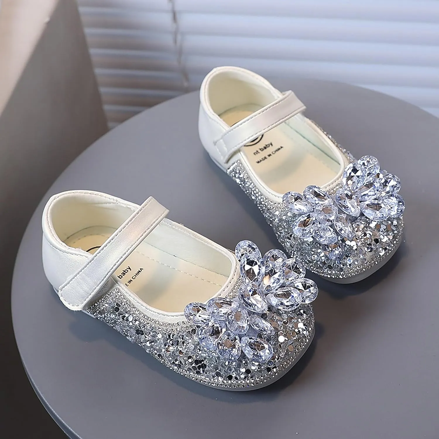 Mary Jane Flat for Girl Children's Shoes Leather Shoes Soft Sole Girls Crystal Sparkling Diamond Girls Single