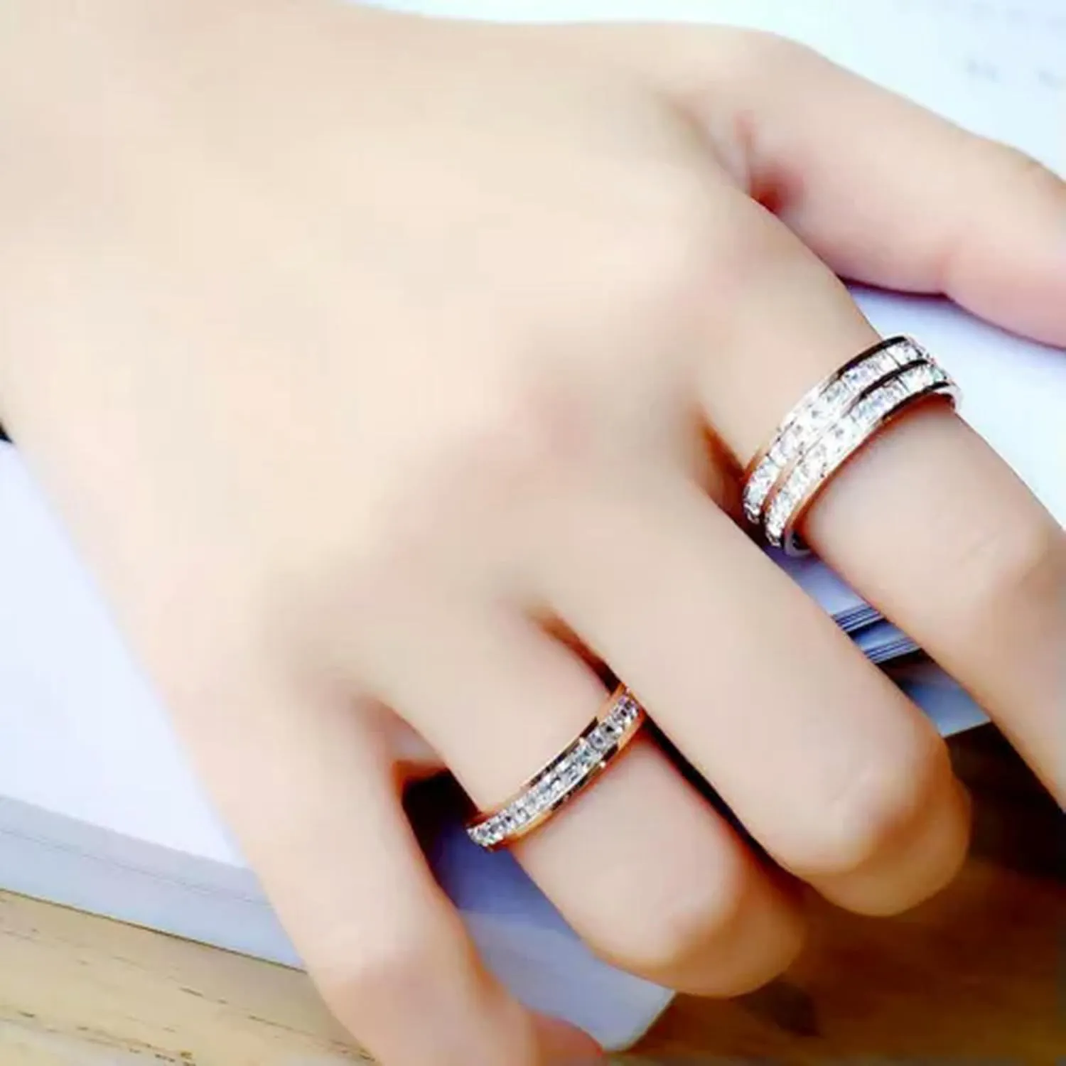 Rhinestone Rings Stainless Steel Fashion Jewelry Zircon Rings Women Finger Ring-Silver Single Row-8
