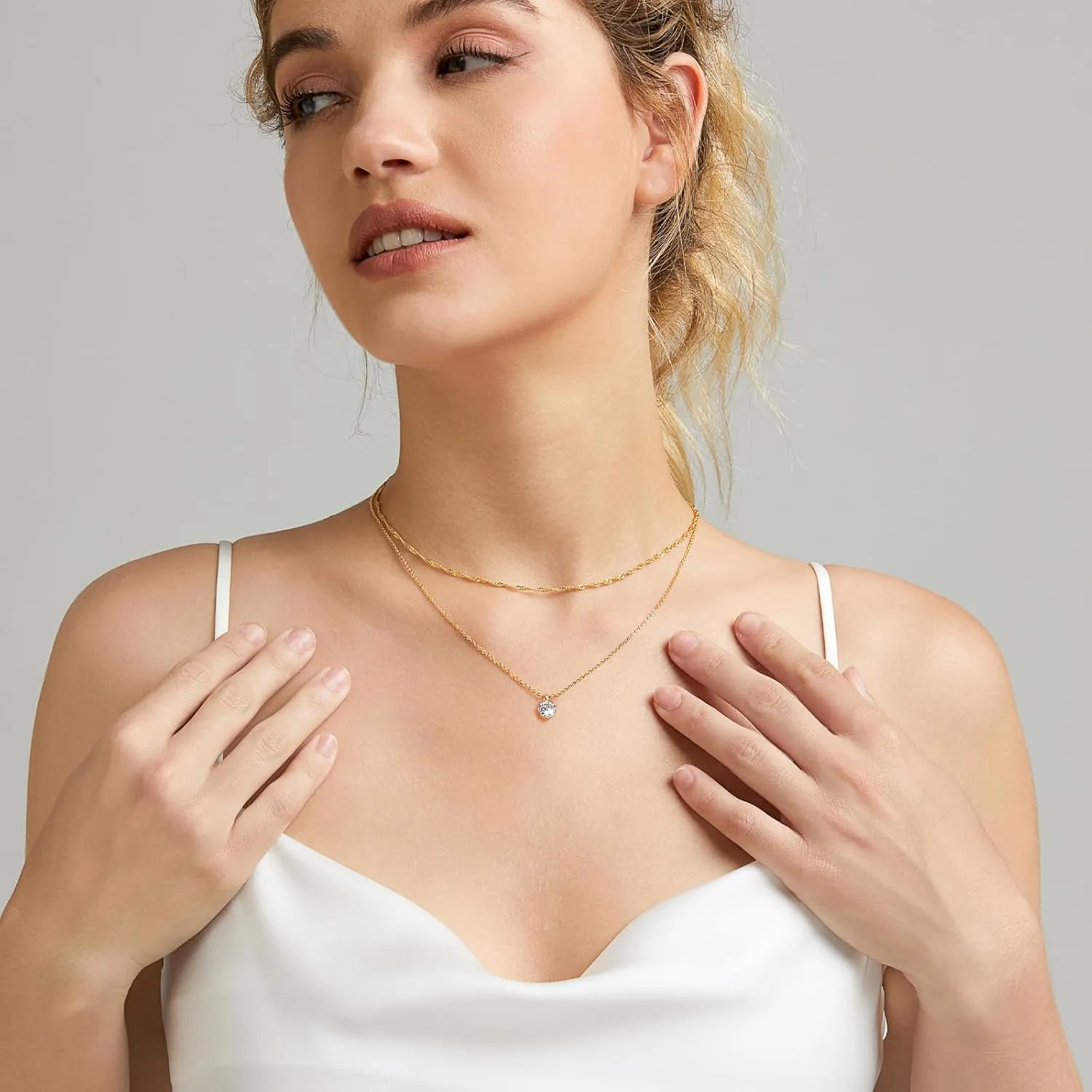 Zeffy Diamond Necklaces for Women, Dainty Gold Necklace 18k Gold Plated Layered Necklaces Simple Gold CZ Diamond Pendant Necklaces for Women Trendy Jewelry Gifts for Girls